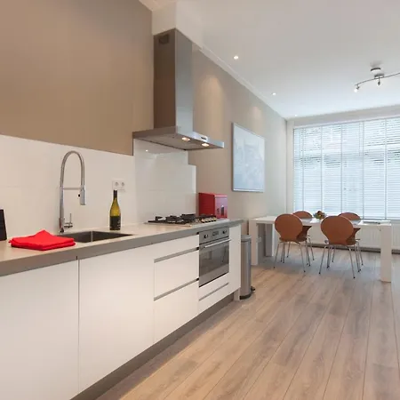 City Center Apartment